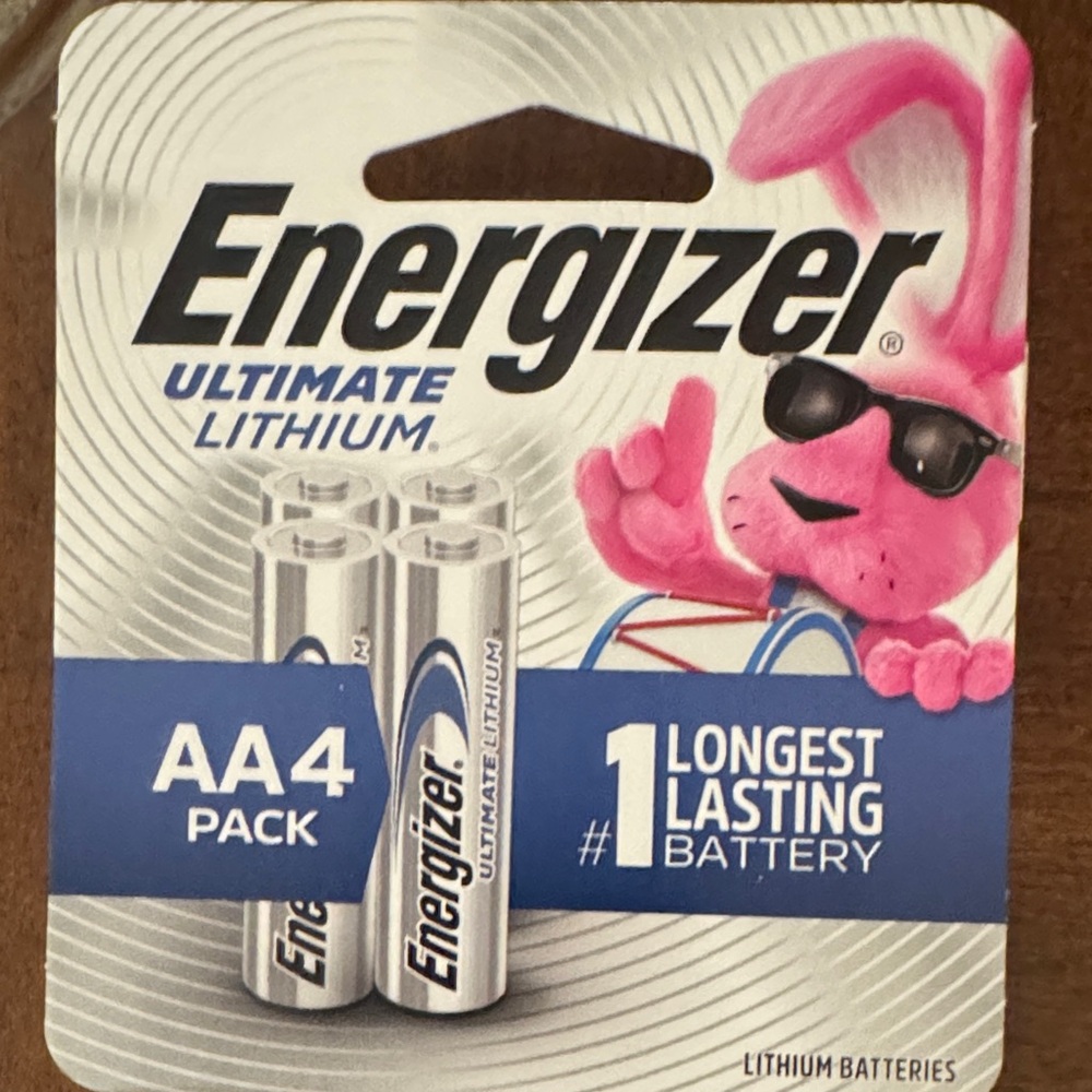 Energizer Ultimate Lithium AA Batteries - 4 Pack, Silver